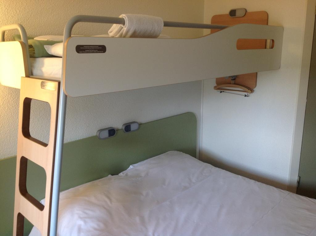 Ibis Budget Orgeval Zimmer foto