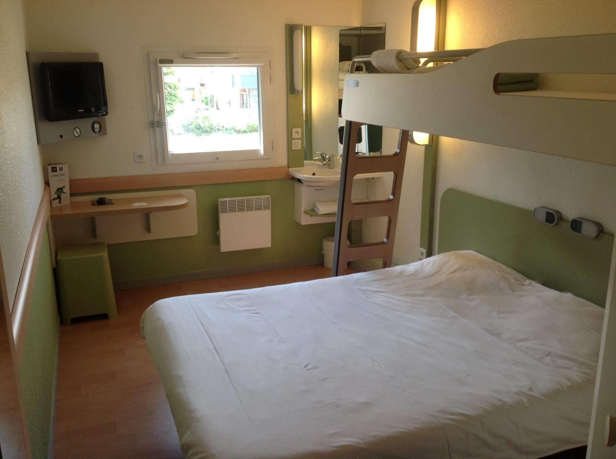 Ibis Budget Orgeval Exterior foto